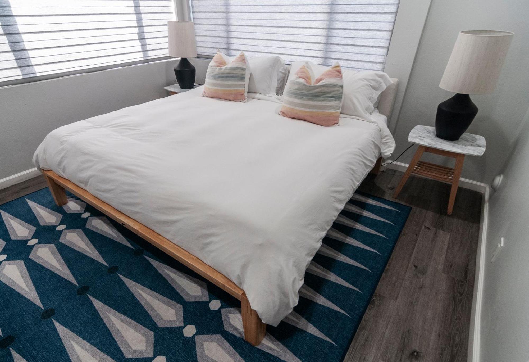50 M To Sand Lgb 2 King Suites Long Beach Eksteriør billede